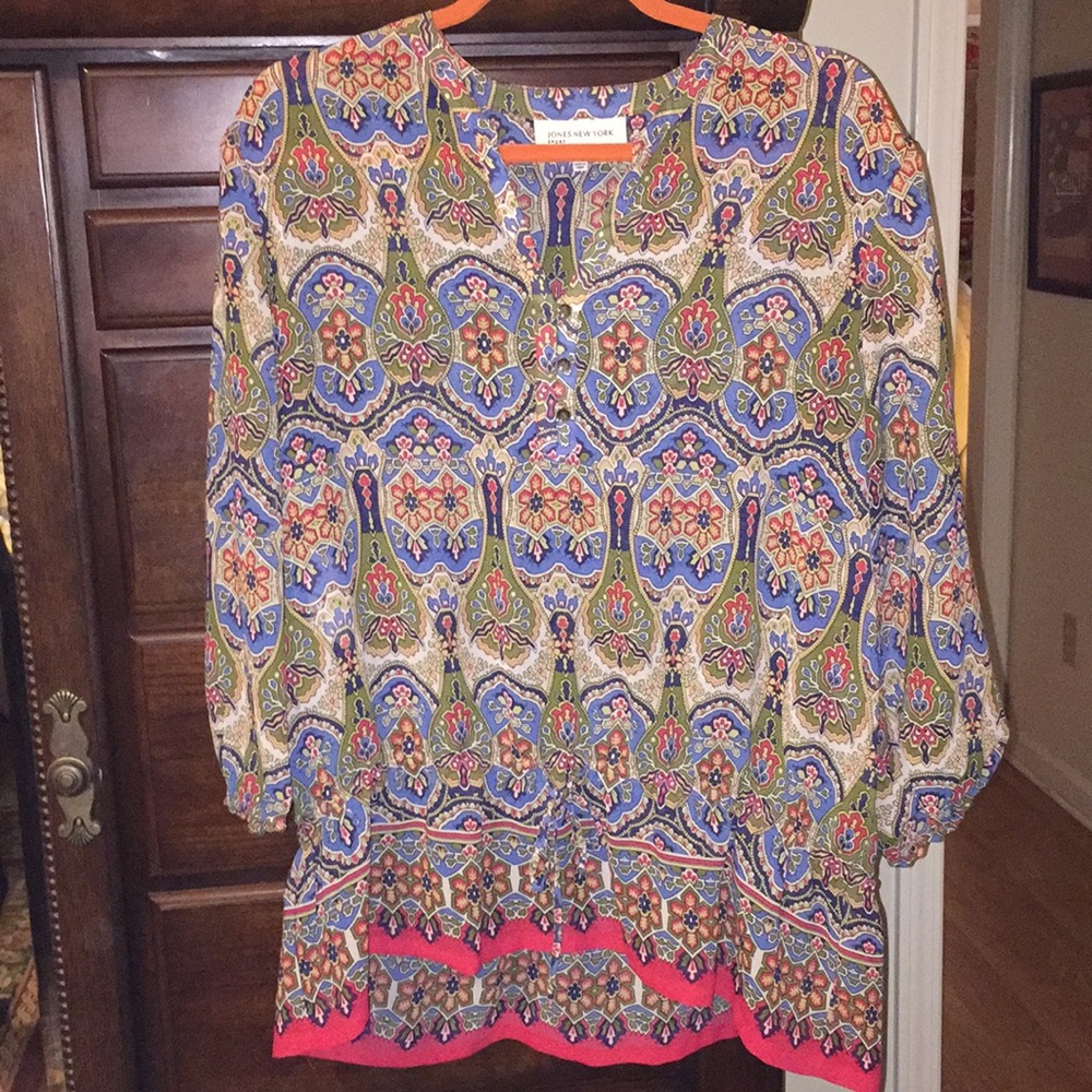 Patterned blouse